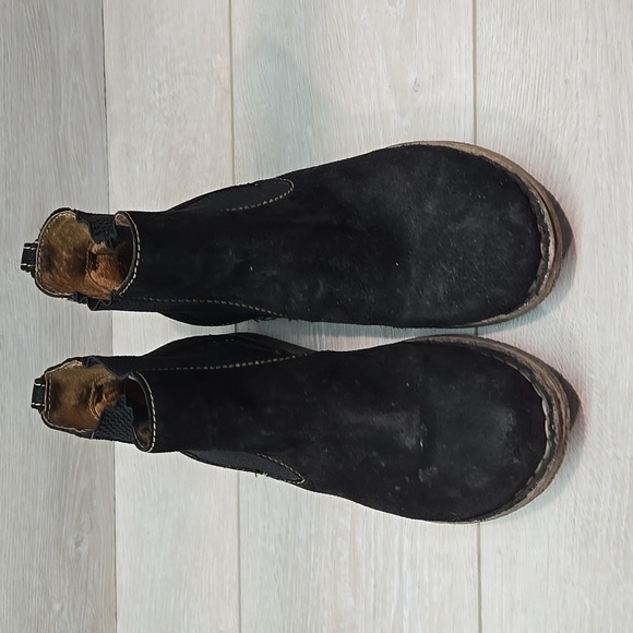 Born Black Ankle Boots - Picture 3 of 12